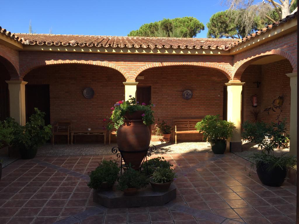 Hospederia Santiago Hotel Chiclana de la Frontera Kültér fotó